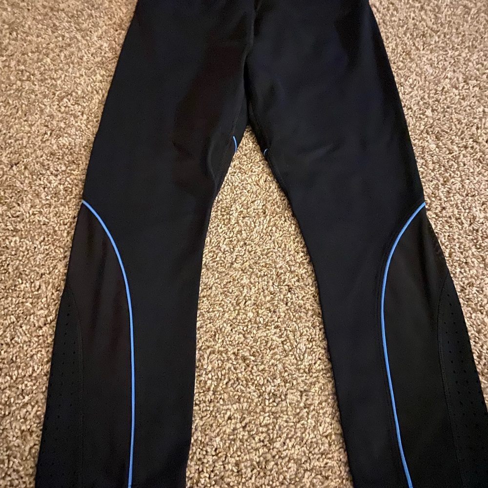 Athletic Capri pants
